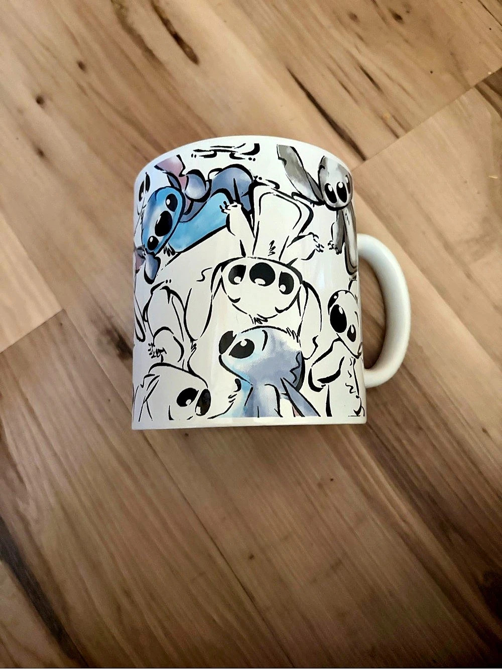 Disney Stitch Tossed 20oz Mug White & Blue